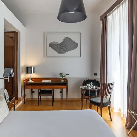 Relais Rione Ponte 4*